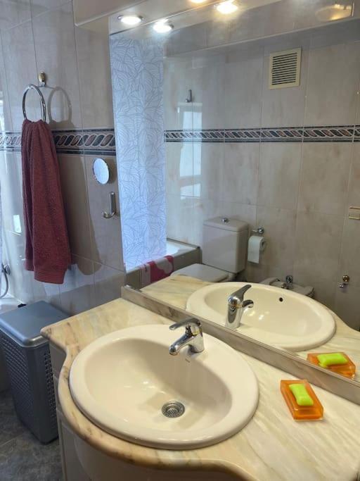 La Lila 5 Apartment Oviedo Bagian luar foto